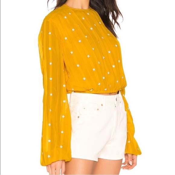 Beach Riot Maddy Top in Yellow - Picture 2 of 5